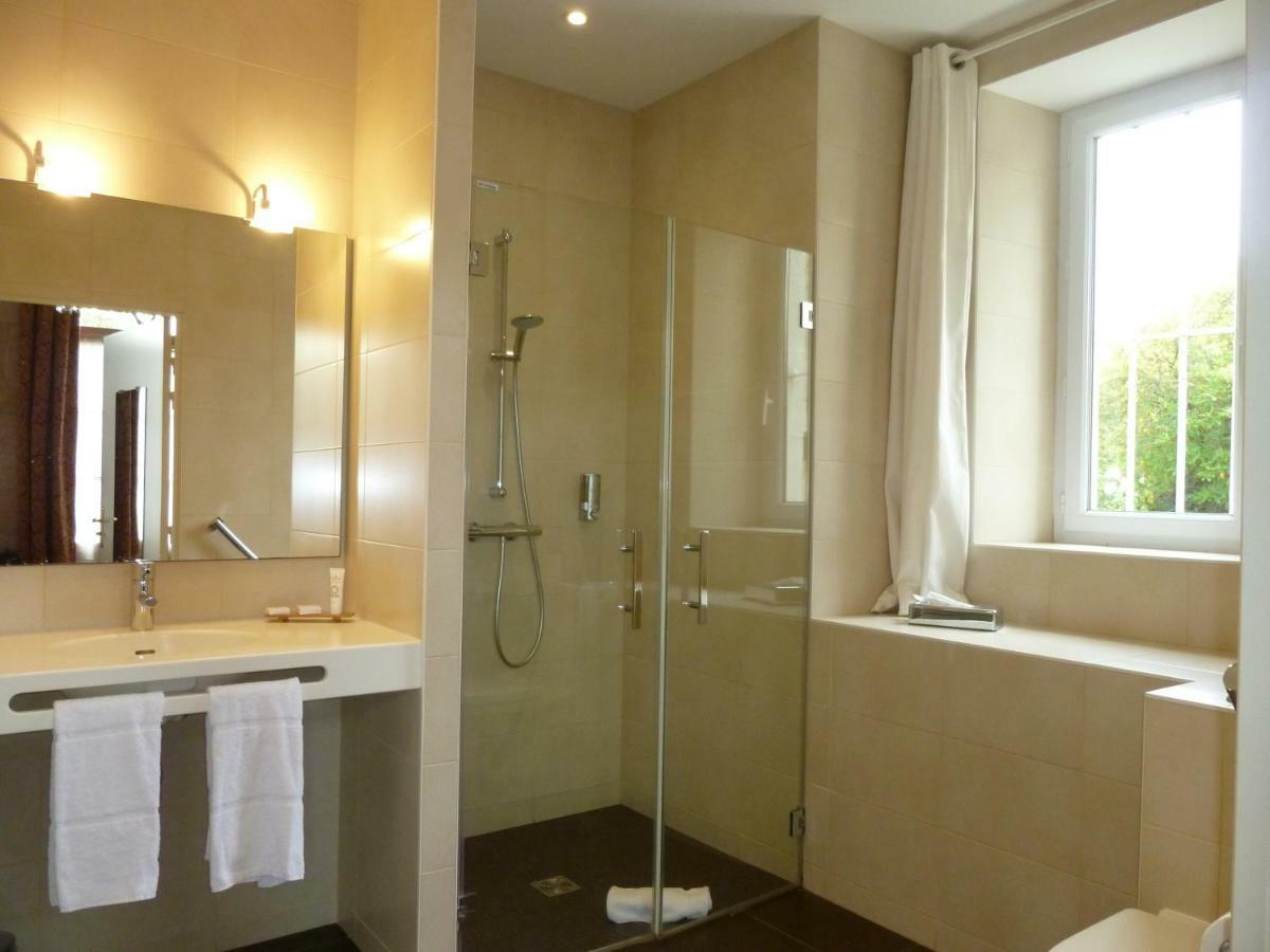Hotel Grand Monarque อาแซ-เลอ-ริโด ภายนอก รูปภาพ
